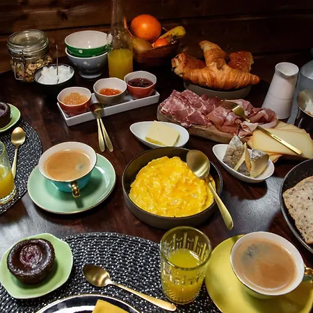 Maison D'hote Les Notes Endormie Secrete 3*